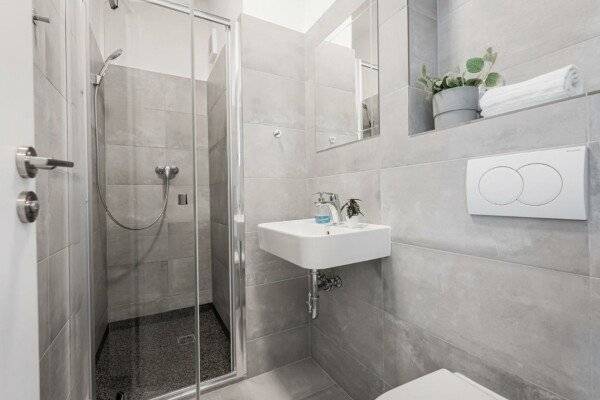 Standard Single Room with Shower