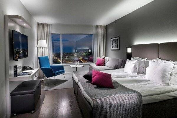 Family Room Sky View - Gothia Towers (max 2 Adults + 2 Children up to 12 years old)