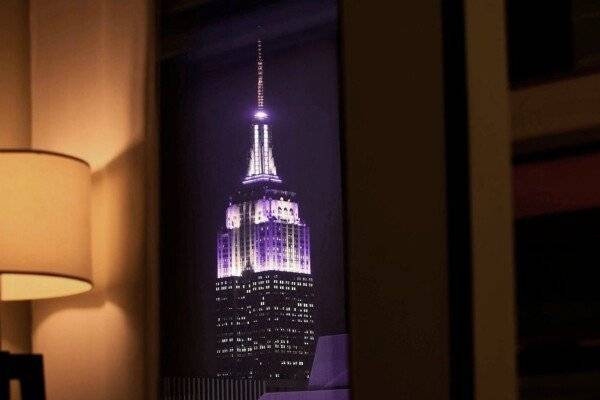 One-Bedroom Suite, 1 King, Sofa bed, Skyline view