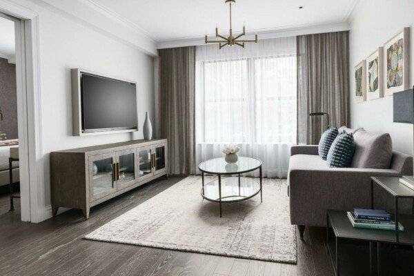 One-Bedroom King Suite