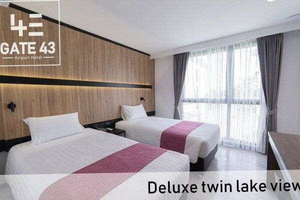 Twin Room with Lake View - BKK Airport round trip transfer