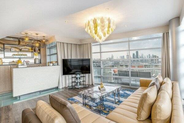 Golden Suite waterfront with Terrace, Hermes Amenities