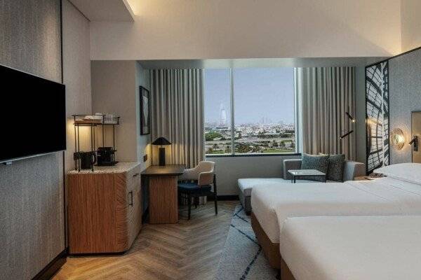 Grand Deluxe Twin Room, Skyline View