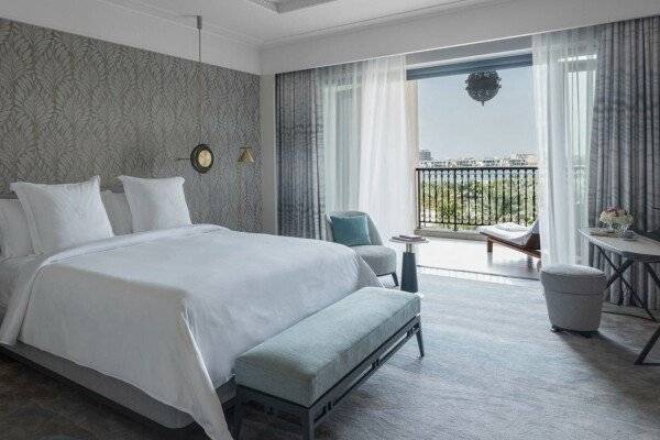 Jumeirah Sea View Suite