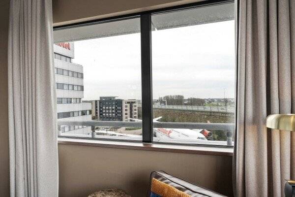 Twin Room with Airplane View