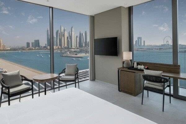 Premium Corner Room with Sea View