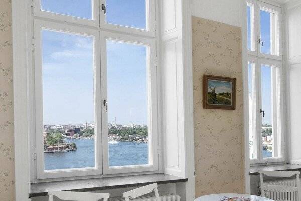 Economy Double or Twin Room with Sea View - Shared Bathroom