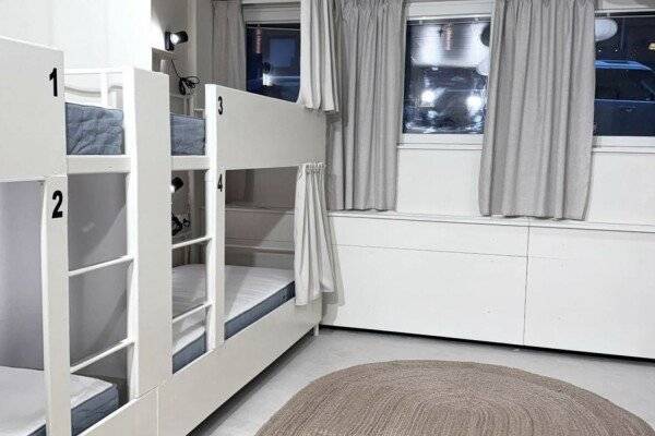 6-Bed Mixed Dormitory Room