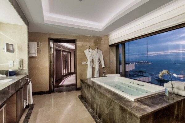 Presidential Suite